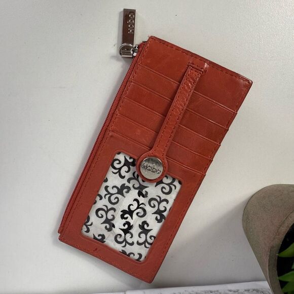Hobo Linn Slim Leather Wallet Card Case - Picture 1 of 7